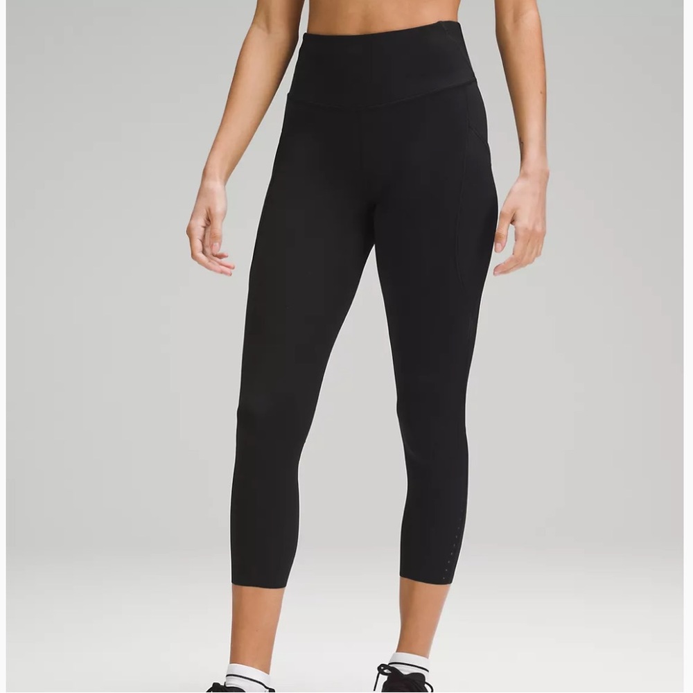 Lululemon Fast and Free High-Rise Crop 23" Pockets